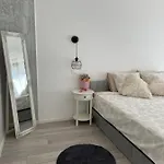 Forest Hill Apartament *