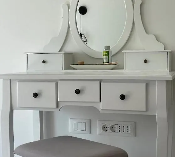 Forest Hill Apartament