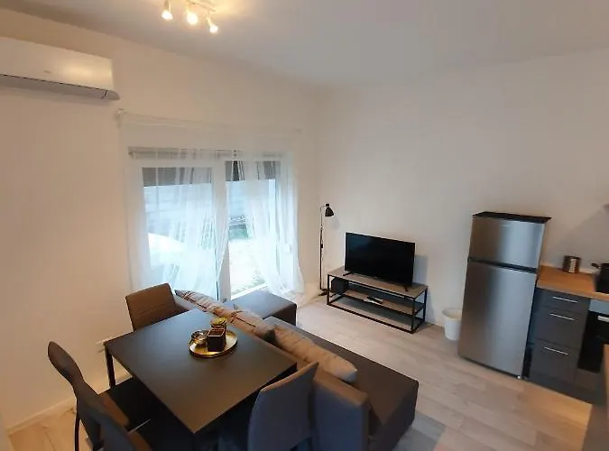 Forest Hill Пула